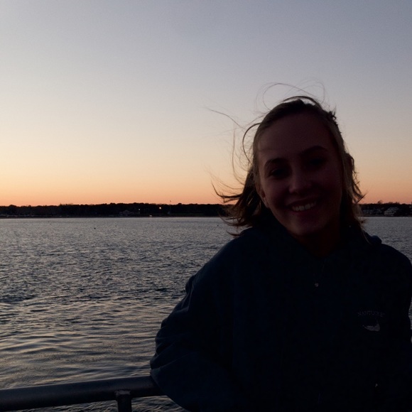 Meet your Posher, Riley - Picture 1 of 1